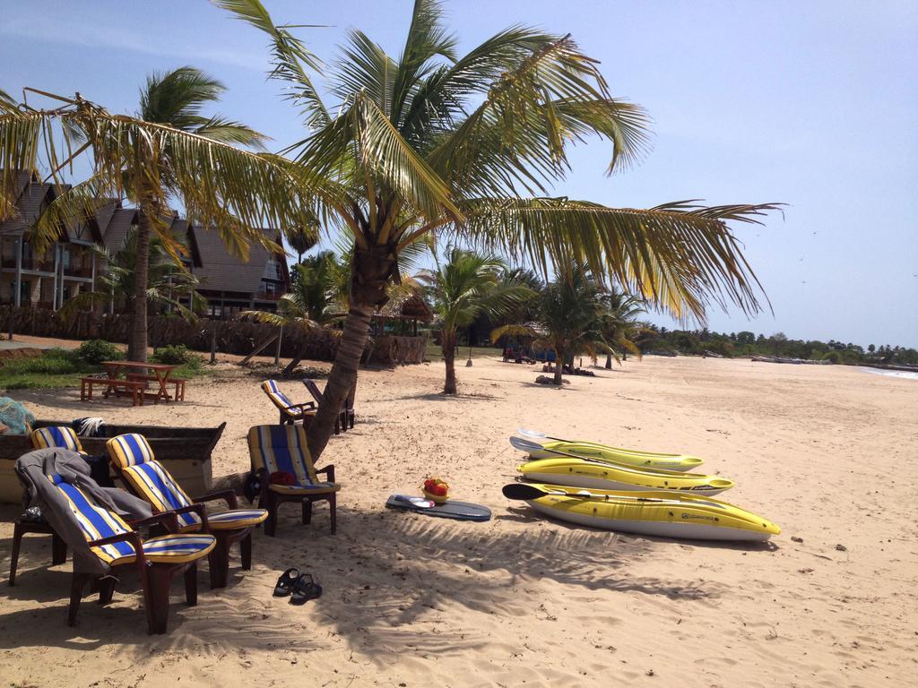 Aqua Marine Beach Resort Pasikuda Habitación foto